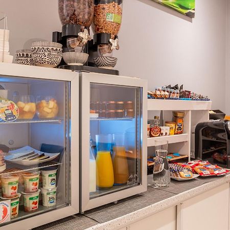 פריז Hotel La Perle Montparnasse מראה חיצוני תמונה